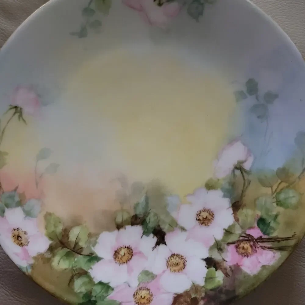Antique Tressemann & Vogt marked T & V Limoges France‎ Plate Floral Stamped Mark